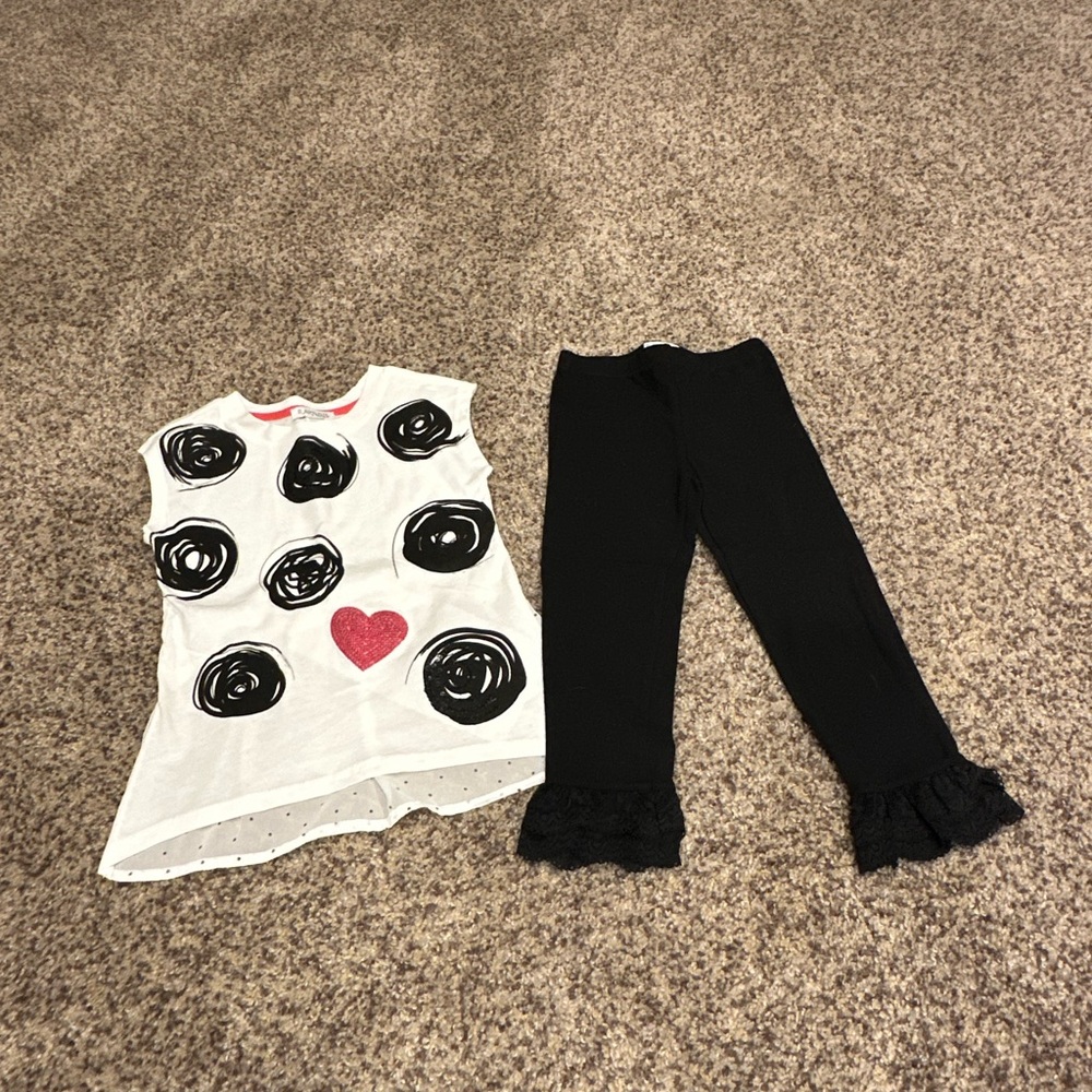 Flapdoodles White and Black Kids Matching Set